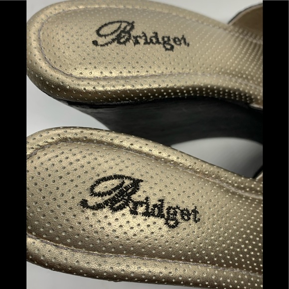 Bridget Black Pony Hair Rhinestone Buttons Wedge sz 7 - Picture 12 of 14